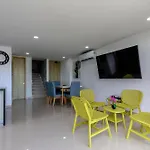 Exclusivo Duplex Con Vista Al Mar P24