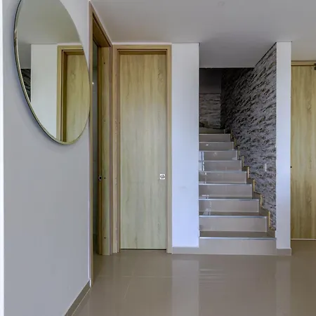 Exclusivo Duplex Con Vista Al Mar P24
